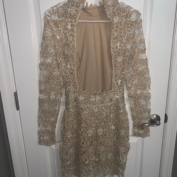 Dresses & Skirts - Never used